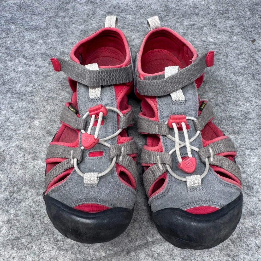 Keen Seacamp II CNX Sandals Youth Big Kids Sz 5Y Sandals Hiking Water Shoes